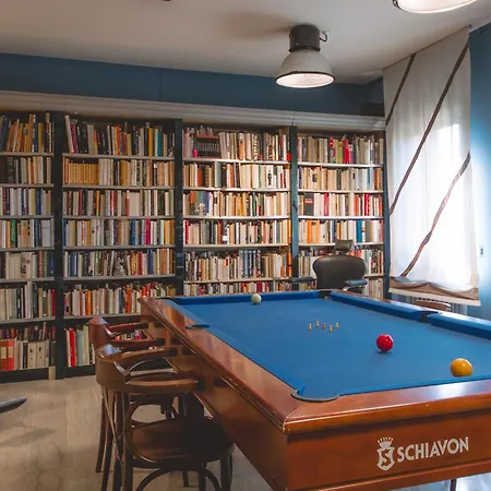 Library House - Venice מסטרה