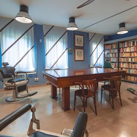 Apartman Library House - Venice Mestre